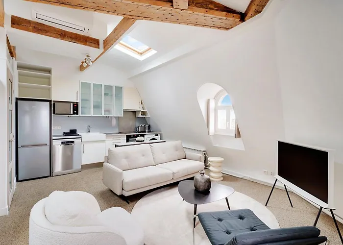 Appartement Loft D'exception Courcelles - Parc Monceau *